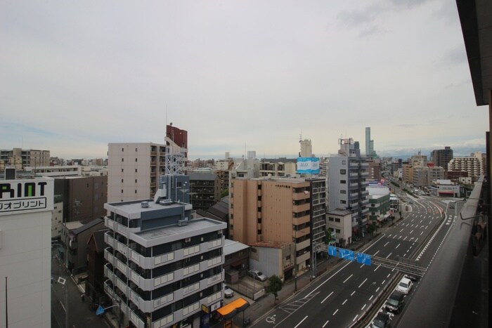 物件内観写真20　(室内からの展望)