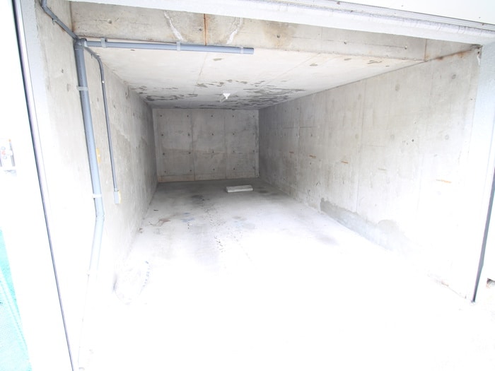 物件外観写真6　(駐車場)