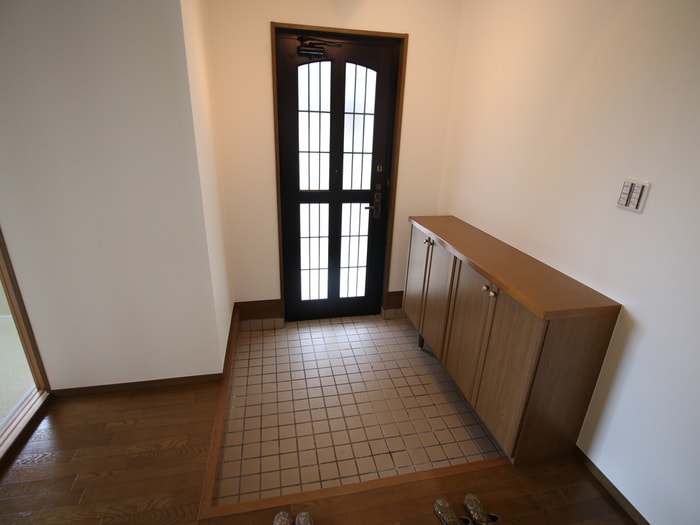 物件内観写真19　(玄関)