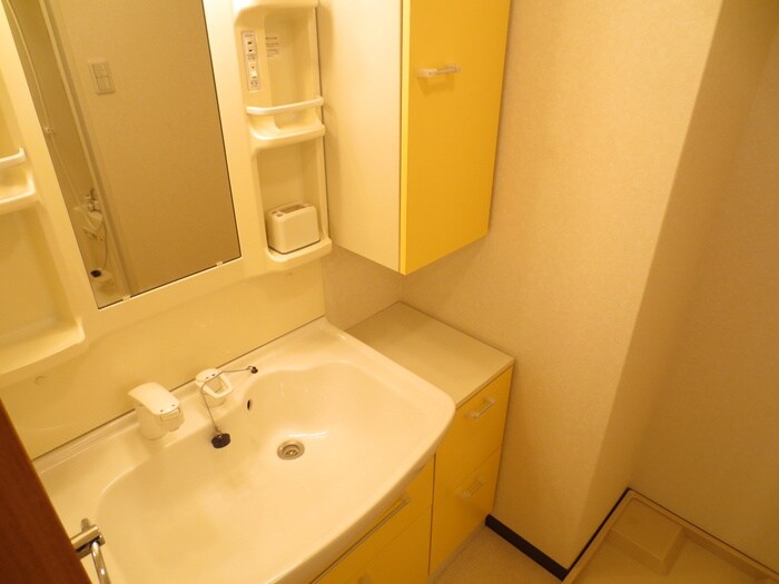 物件内観写真8　(洗面)