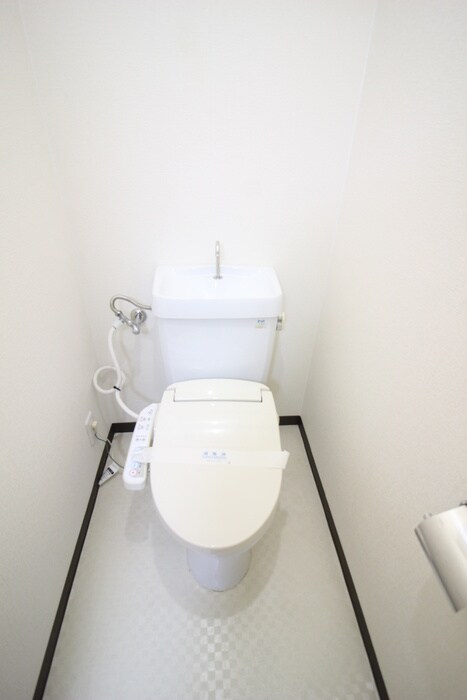 物件内観写真15　(トイレ)