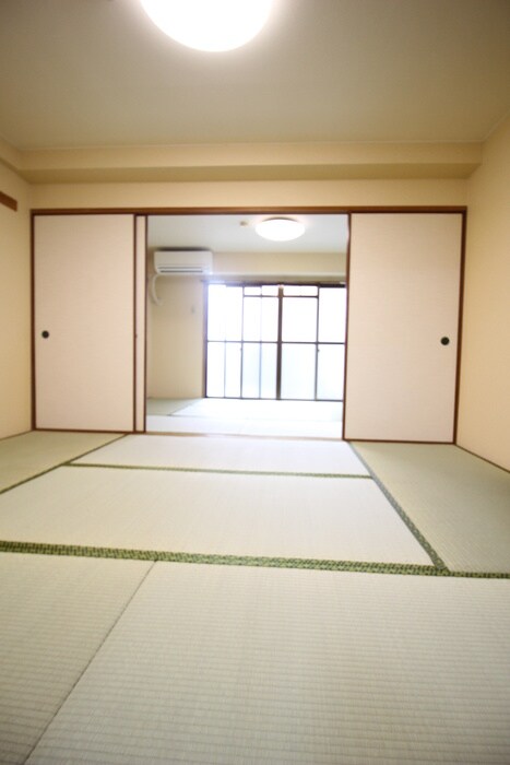 物件内観写真18　(居室)