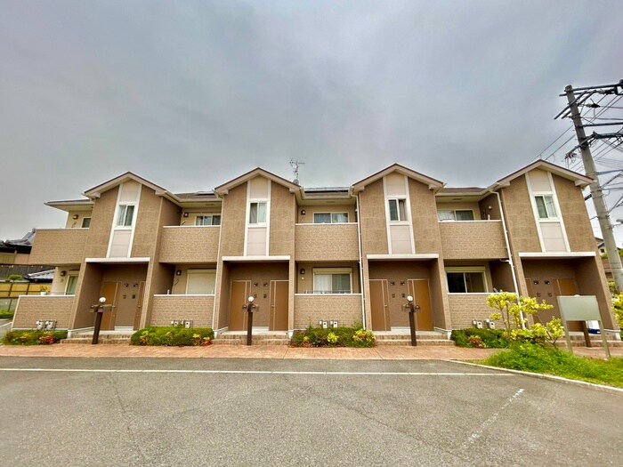 物件外観写真6　(外観写真)