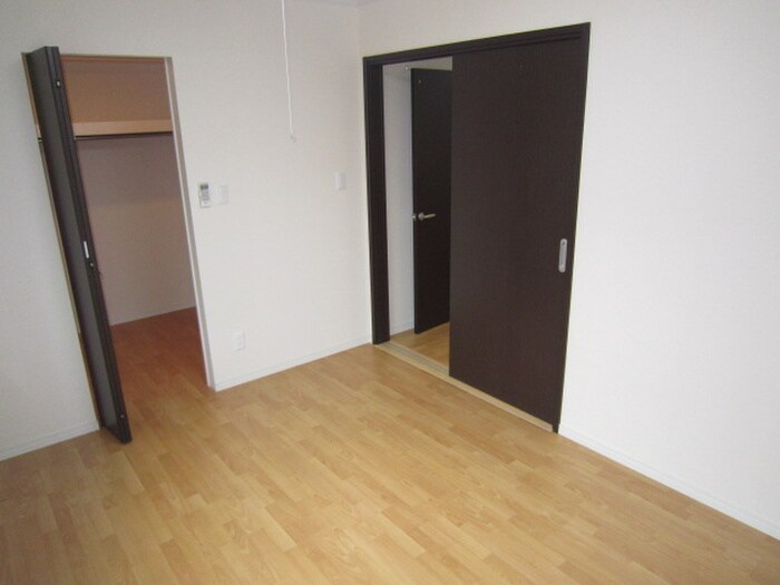 物件内観写真22　(居室)