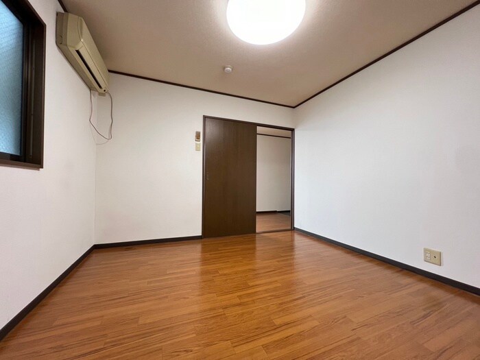 物件内観写真20　(居室)