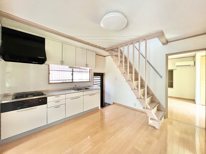 物件内観写真8　(キッチン)