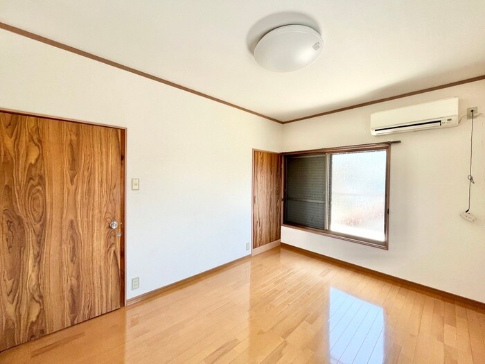 物件内観写真13　(居室)