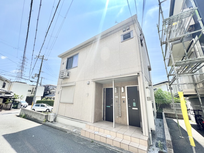 プラシード２号館