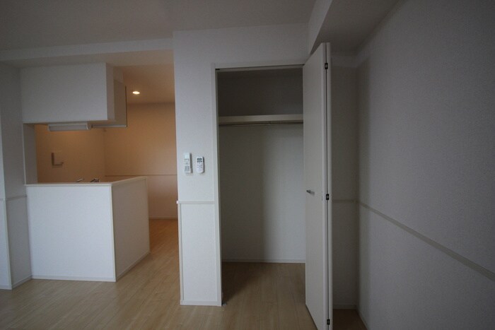 物件内観写真20　(居室)