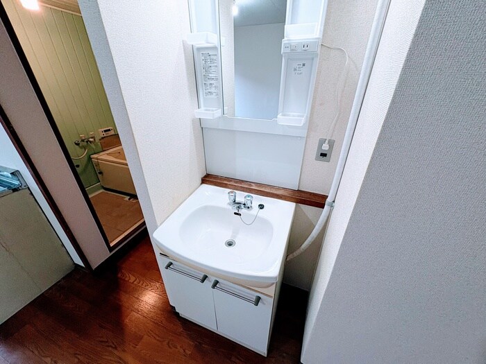 物件内観写真14　(洗面)