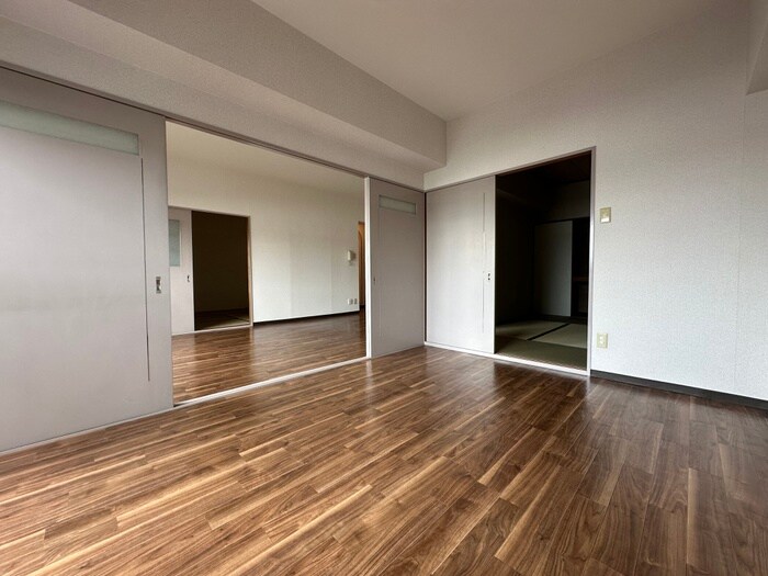 物件内観写真13　(居室)