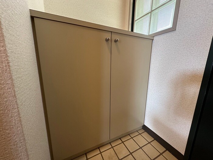 物件内観写真16　(靴箱)