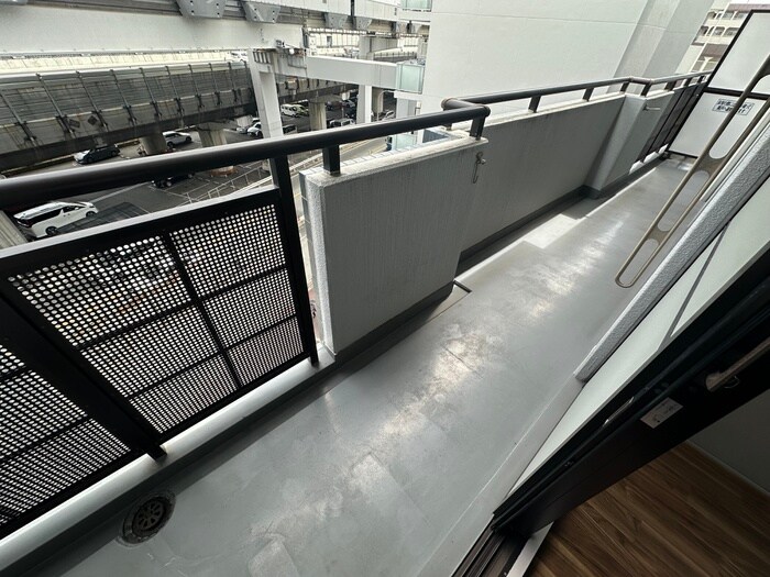 物件内観写真18　(ベランダ・バルコニー)