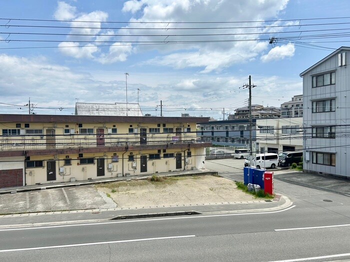 物件内観写真22　(室内からの展望)