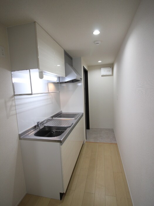 物件内観写真18　(廊下)