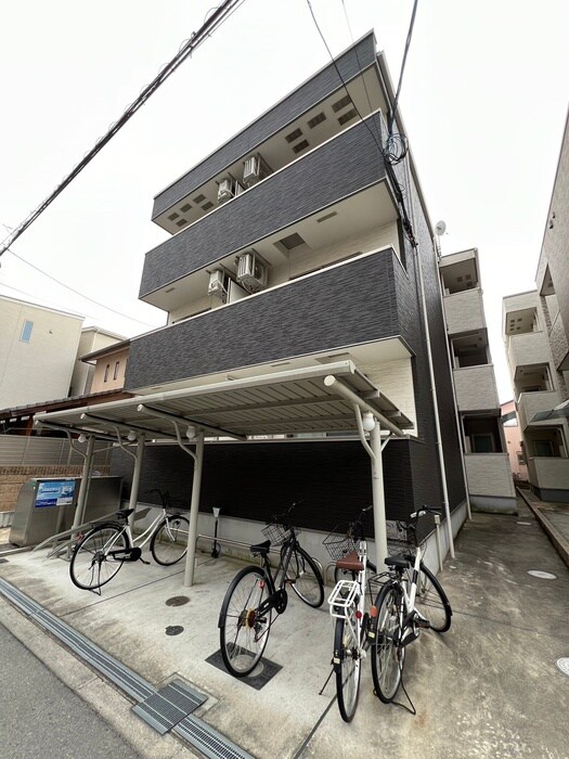 物件外観写真1　(外観写真)