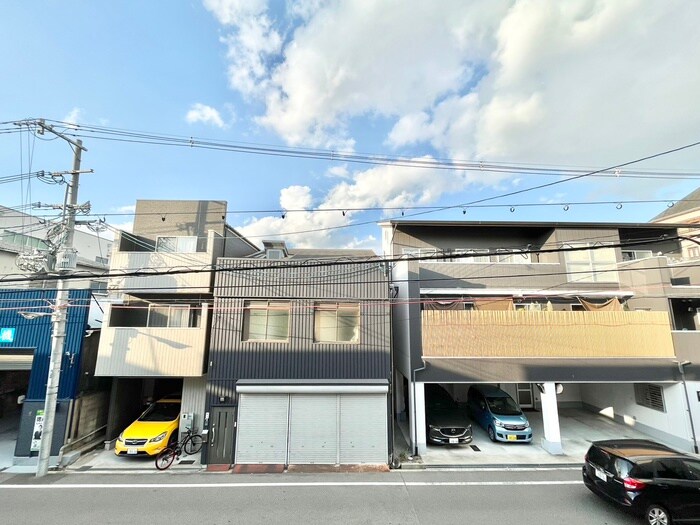 物件内観写真22　(室内からの展望)