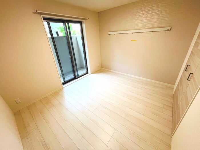 物件内観写真17　(居室)