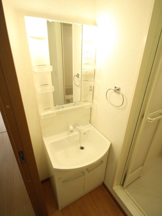 物件内観写真5　(洗面)