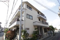 コ－ポアリスの外観写真