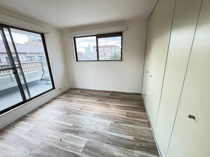 物件内観写真8　(居室)