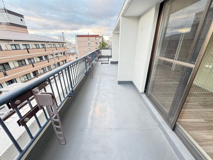 物件内観写真21　(洗濯機置場)