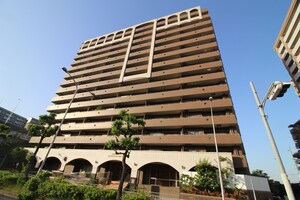 ｾﾚｯｿｺｰﾄ光明池ｽﾃｰｼｮﾝｼﾃｨ(305)外観写真