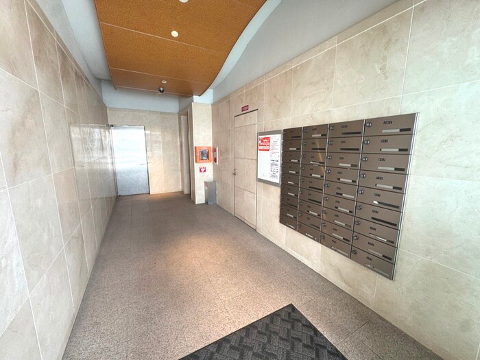 物件外観写真4　(建物設備)