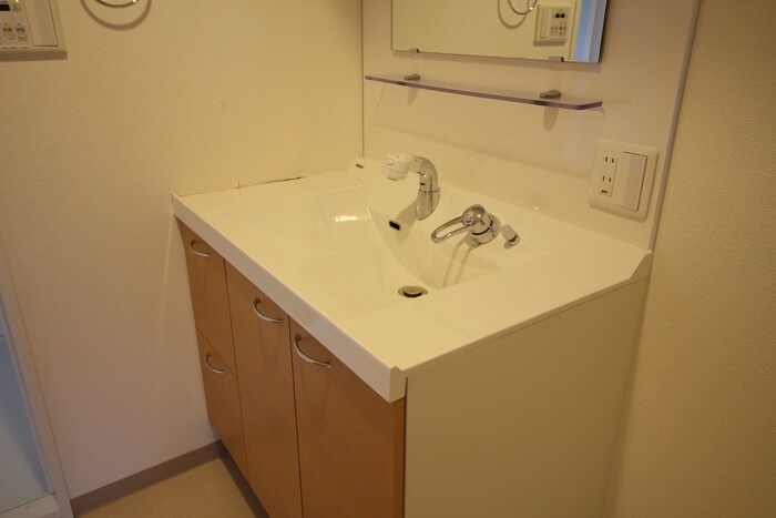 物件内観写真10　(洗面)