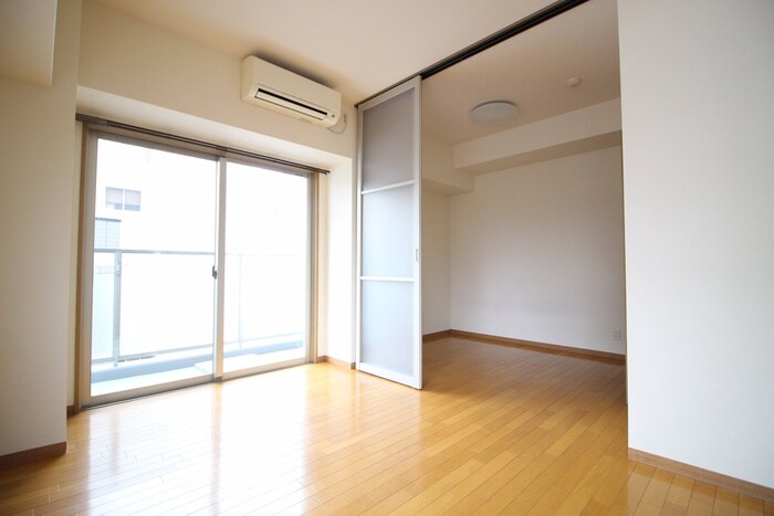 物件内観写真13　(居室)