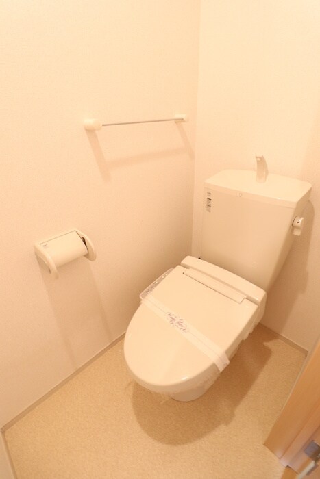 物件内観写真10　(トイレ)