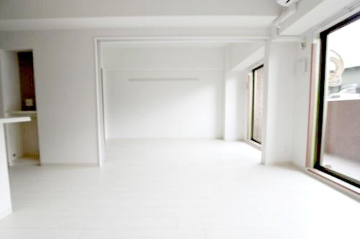 物件内観写真10　(居室)