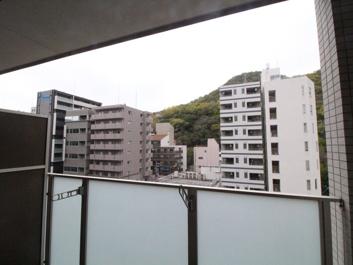 物件内観写真16　(室内からの展望)