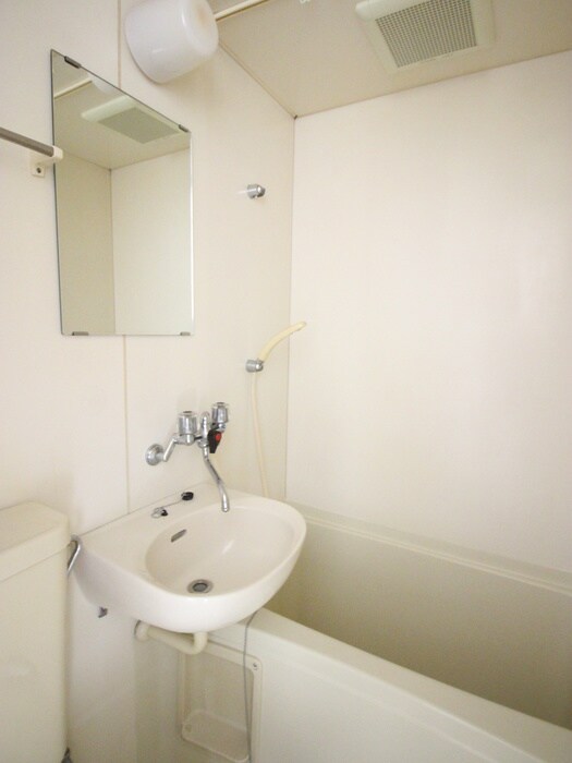 物件内観写真5　(バス／シャワールーム等)