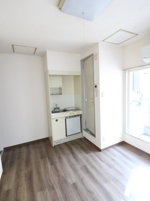 物件内観写真11　(居室)