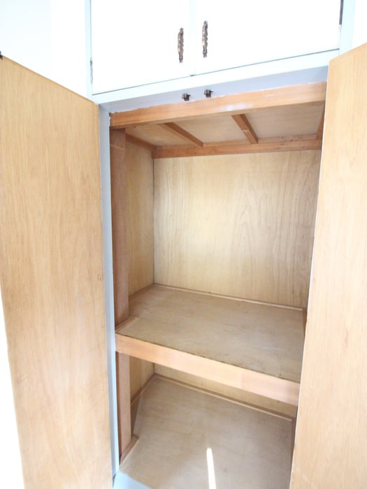 物件内観写真12　(収納)