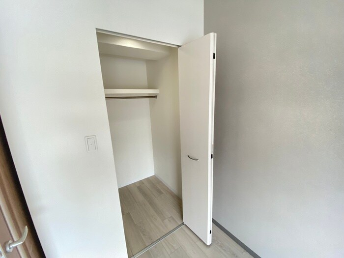 物件内観写真11　(収納)