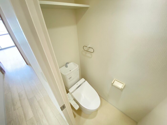 物件内観写真13　(トイレ)