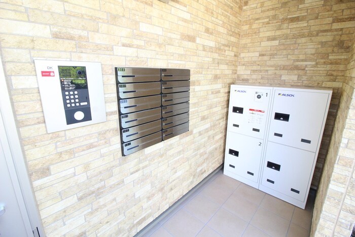 物件外観写真4　(建物設備)