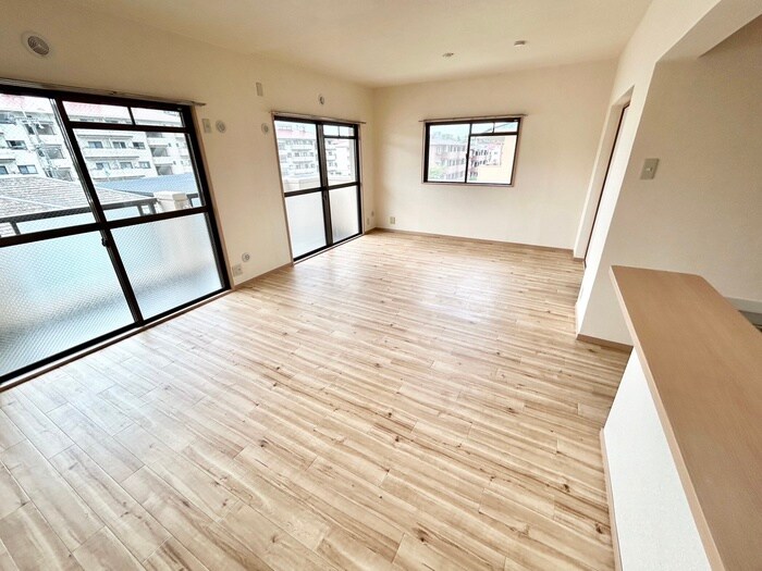 物件内観写真22　(居室)