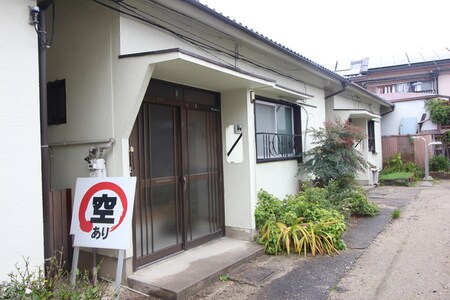 芥川町4丁目平屋外観写真