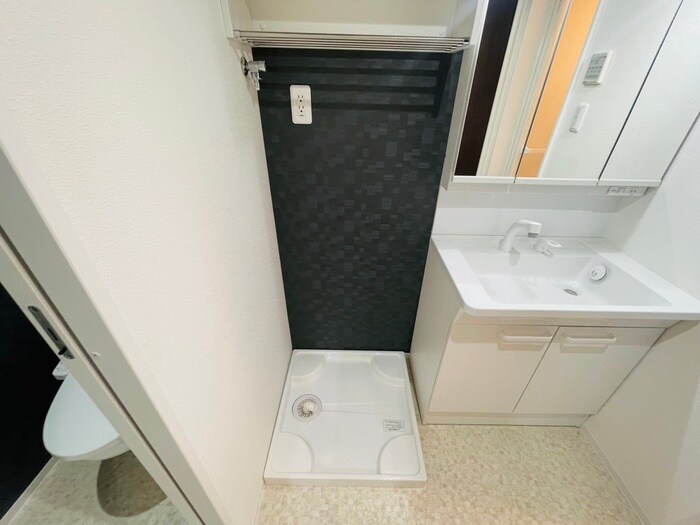 物件内観写真14　(洗濯機置場)