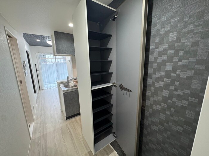 物件内観写真17　(靴箱)