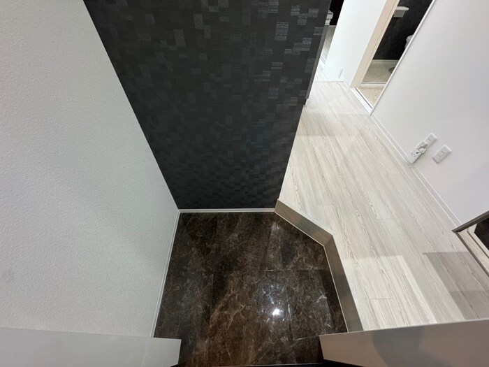 物件内観写真20　(玄関)