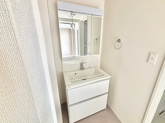 物件内観写真12　(洗面)