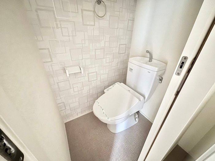 物件内観写真14　(トイレ)