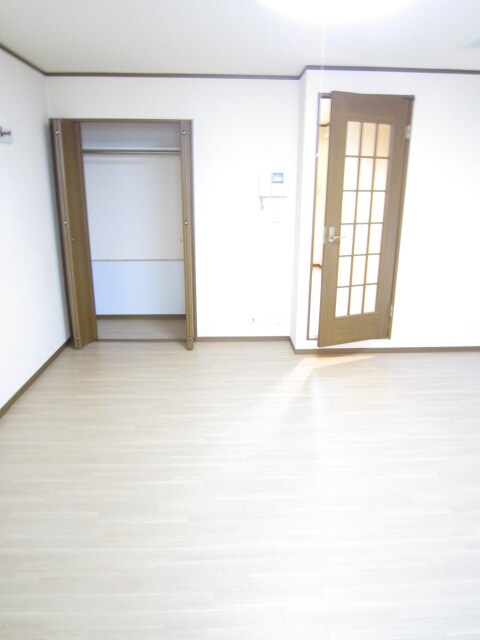 物件内観写真6　(居室)