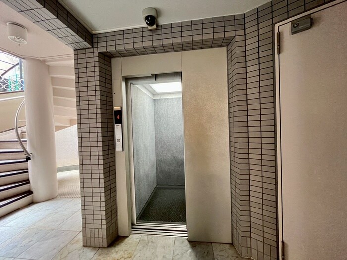 物件外観写真5　(建物設備)