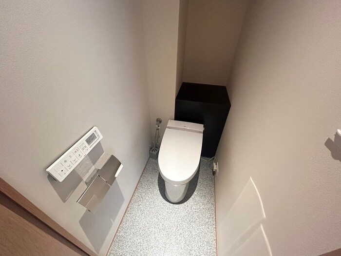 物件内観写真13　(トイレ)