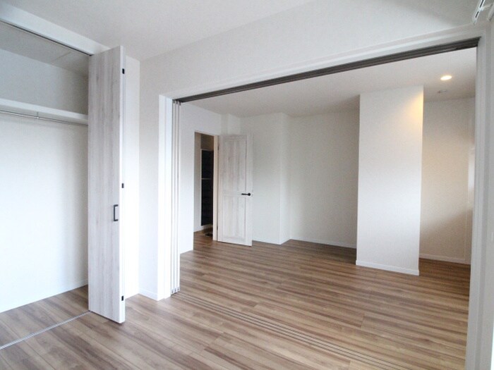 物件内観写真10　(内観写真)